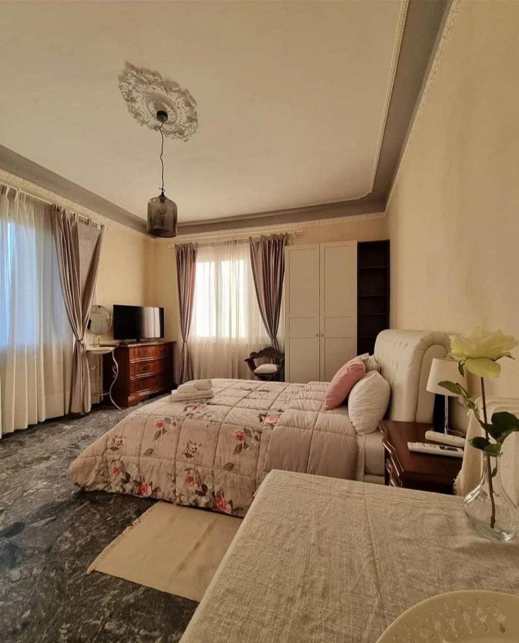 B&B Le Rose Di Paola Санта-Мария-а-Монте Экстерьер фото